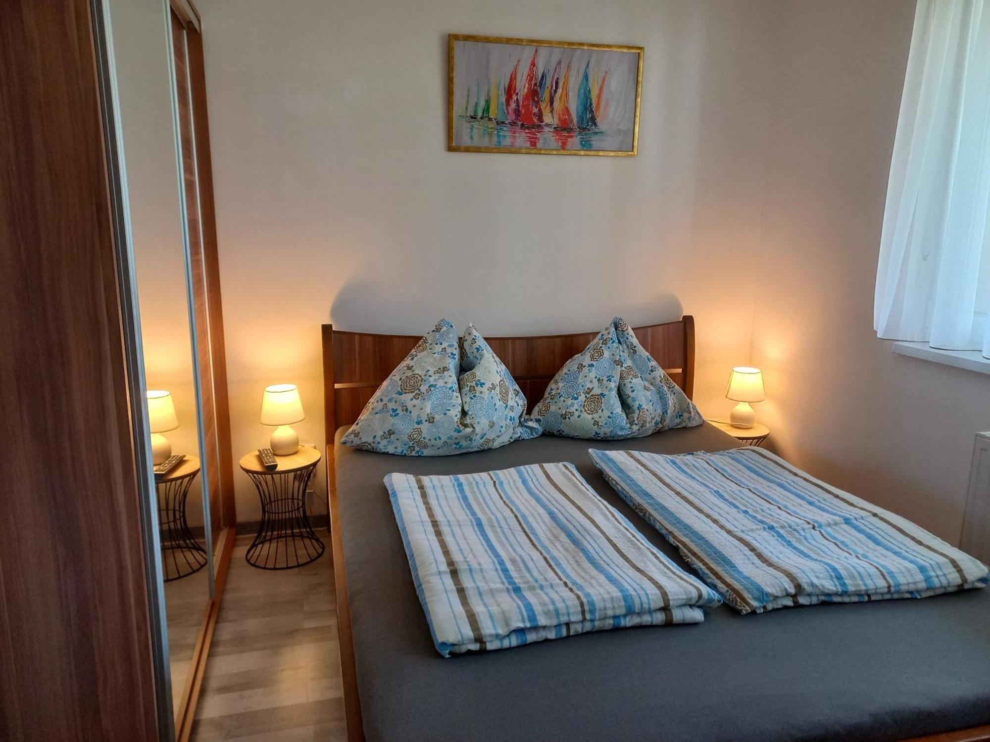 שיופוק Riviera Wellness Apartman מראה חיצוני תמונה